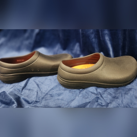 Crocs - Picture 6 of 6